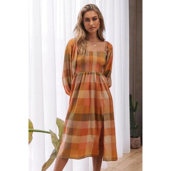 Petal & Pup Nazzano Fall Plaid Smocked Long Sleeve Midi Dress - Picture 2 of 6